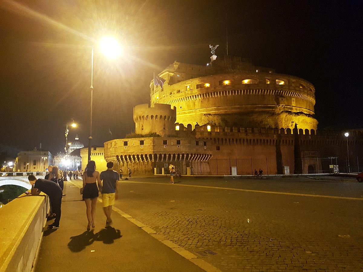 Domus Barberini Panzió Róma Kültér fotó